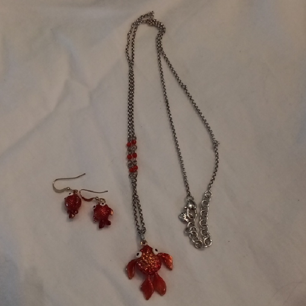 Brighton Goldfish Pendant Necklace and Earring Set Sooo Cute